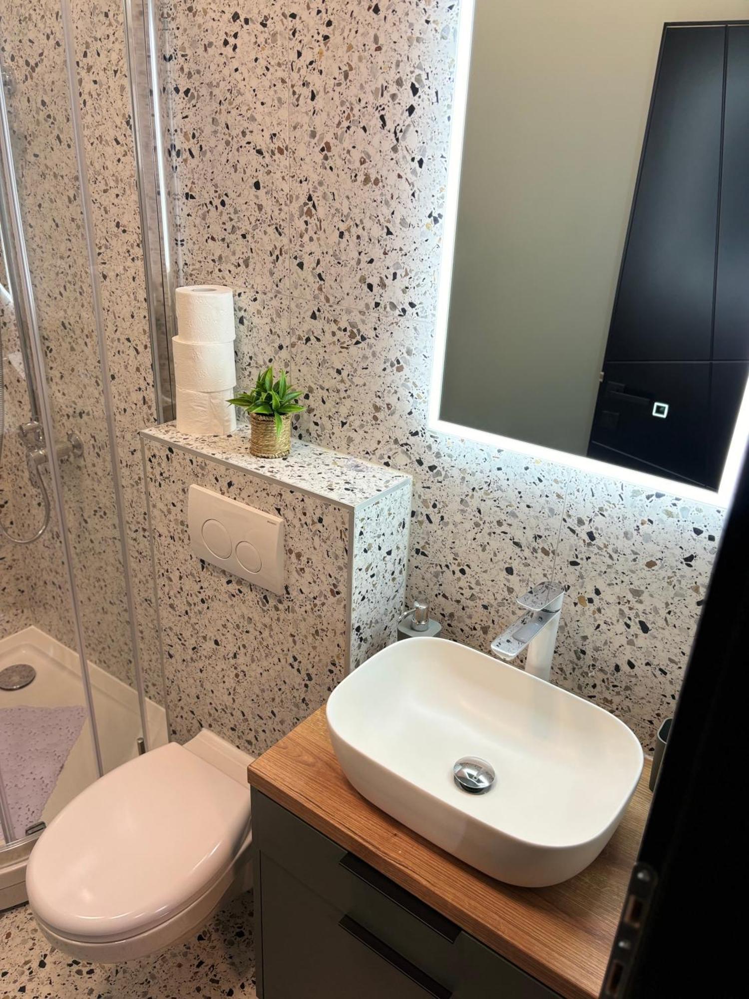 Studio Apartman Versi Old Town Zadar Exterior foto